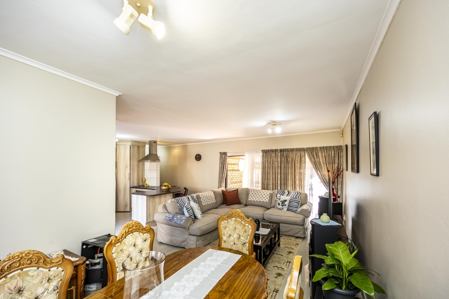 3 Bedroom Property for Sale in Beacon Bay Eastern Cape